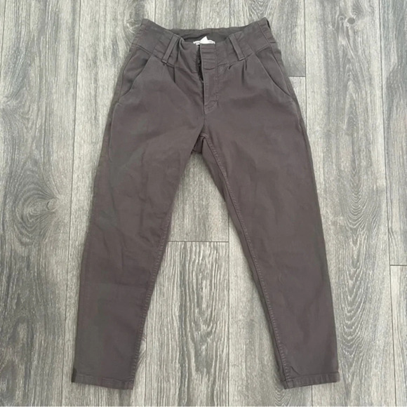 Alice + Olivia Gray High Rise Pleated Slim Capri size 26 Womens Denim Jean Pants - Picture 1 of 6